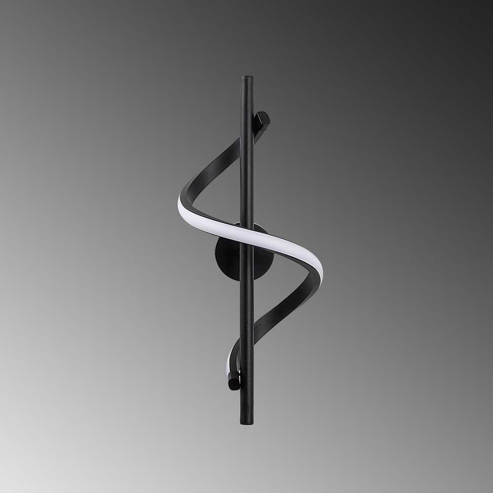 Likma Metal Wall Light in Black