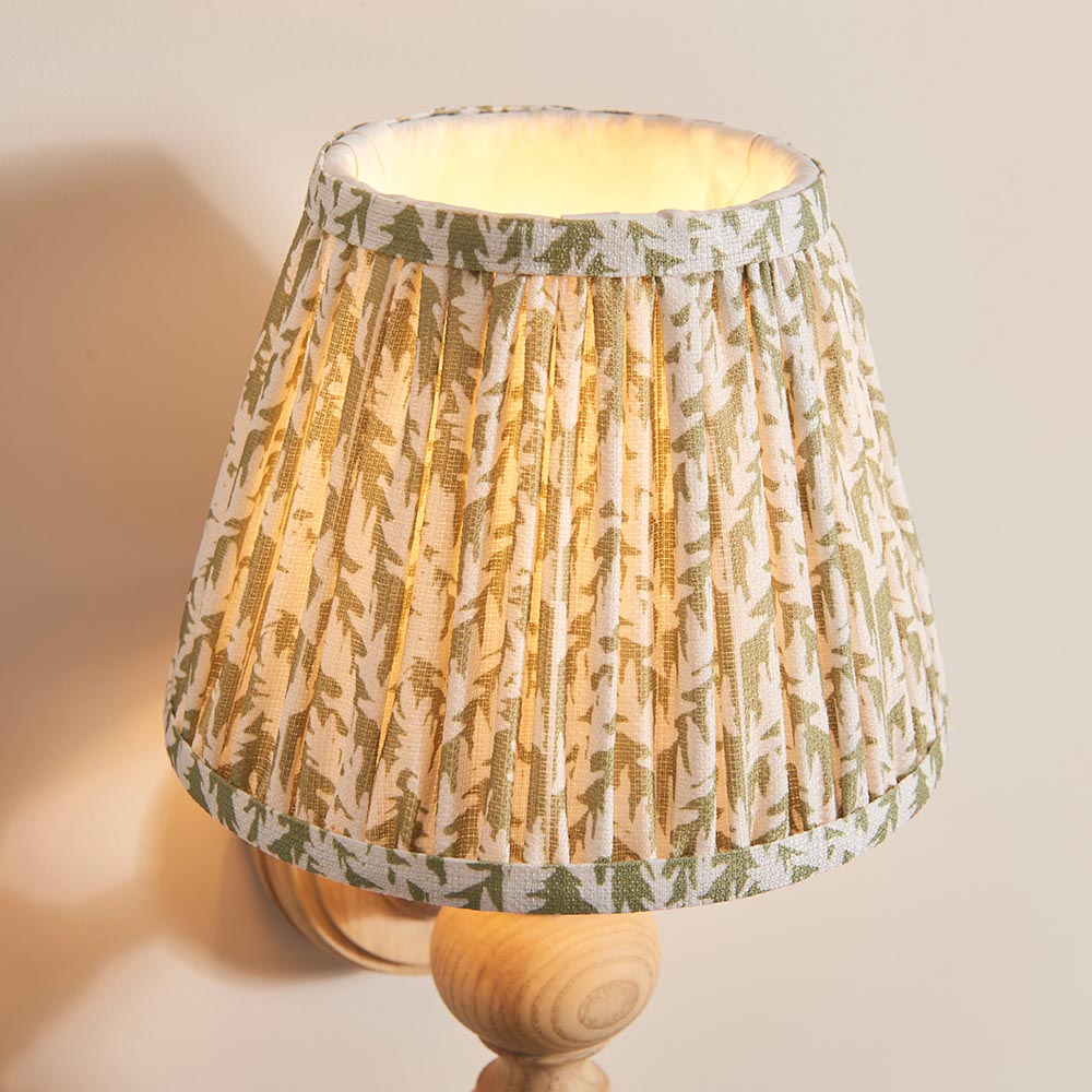 Lincoln Garden Green 20cm Shade Wood Wall Light In Natural Ash