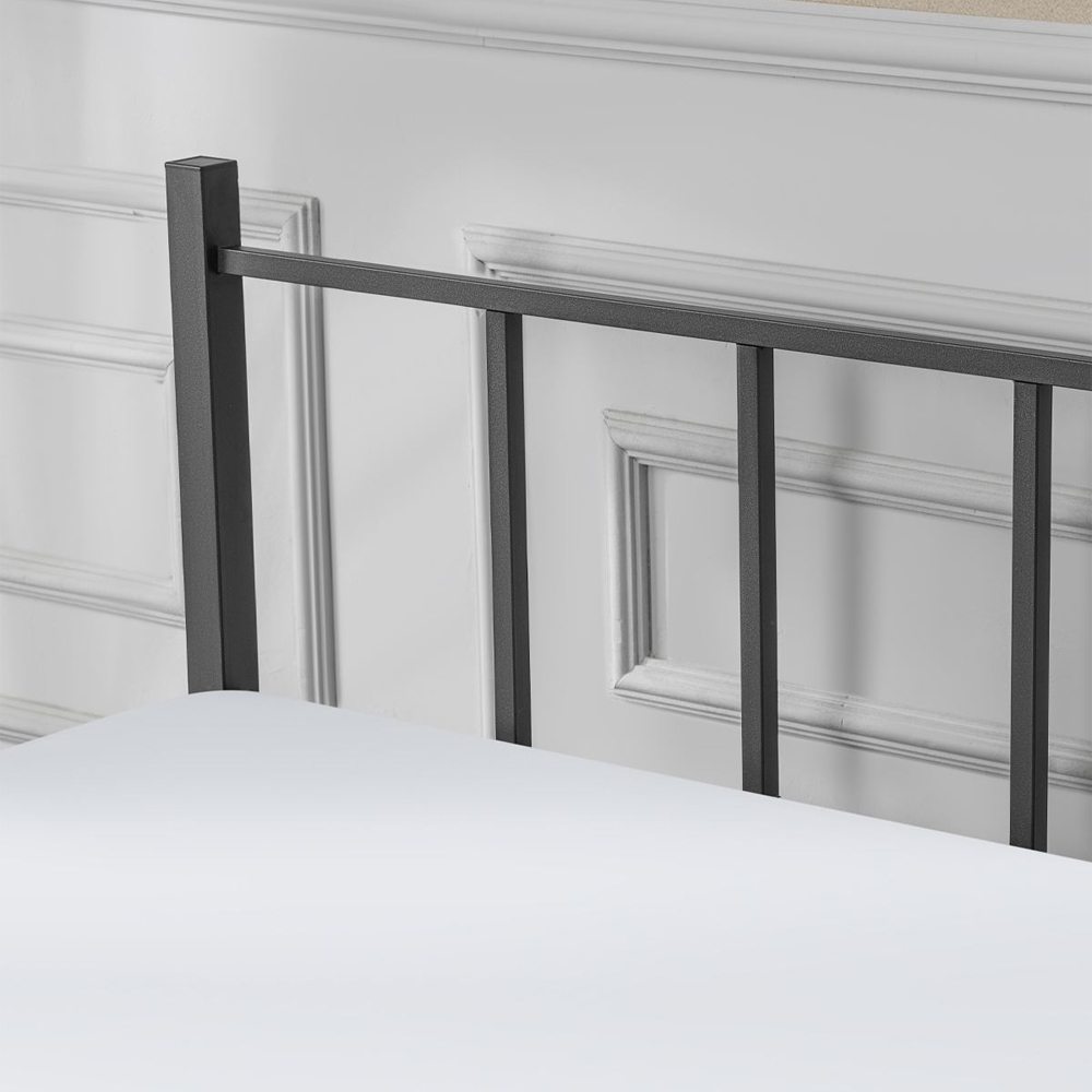 Lirex Metal Small Double Bed in Black