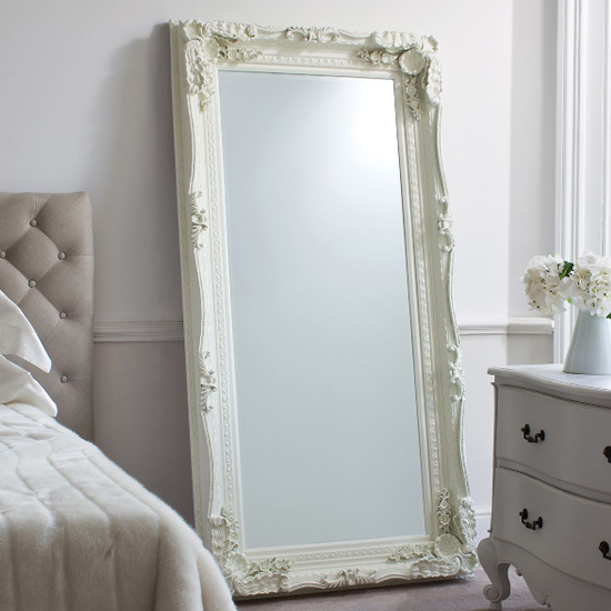 Read more about Louisa rectangular leaner mirror in cream frame