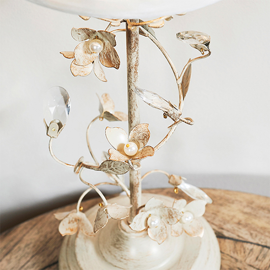 Lullaby Clear And Pearl Acrylic Table Lamp In Cream_3