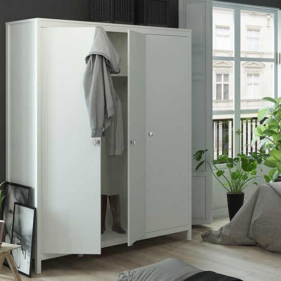 Macron Wooden Wardrobe With 3 Doors In White