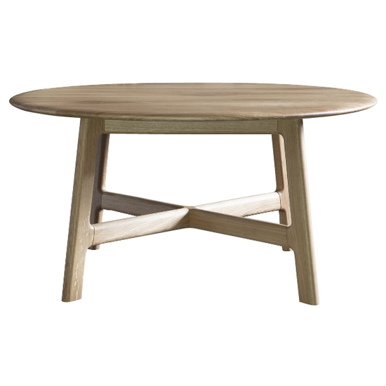 Madrina Wooden Round Coffee Table In Oak