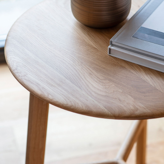 Madrina Wooden Round Side Table In Oak