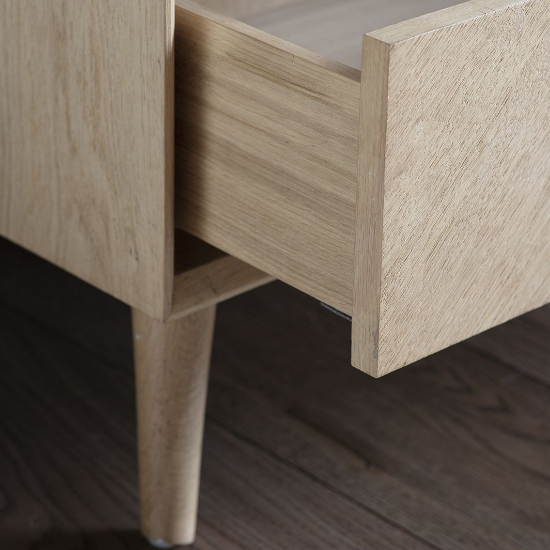 Manistee Wooden Chest Of 6 Drawers In Oak