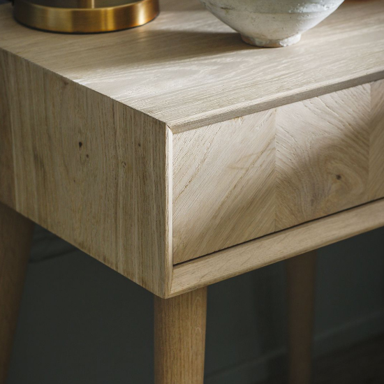 Melino Wooden Side Table With 1 Drawer In Mat Lacquer_4