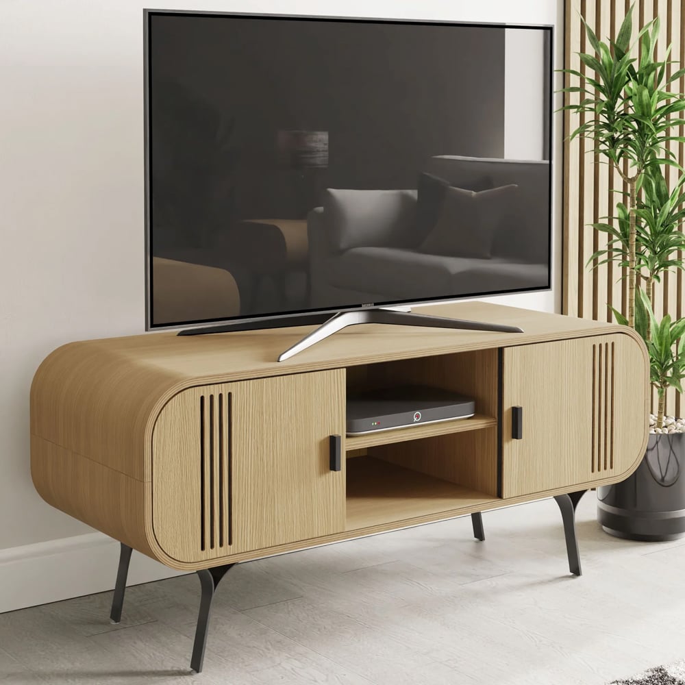 Milford Wooden TV Stand With 2 Doors In Oak