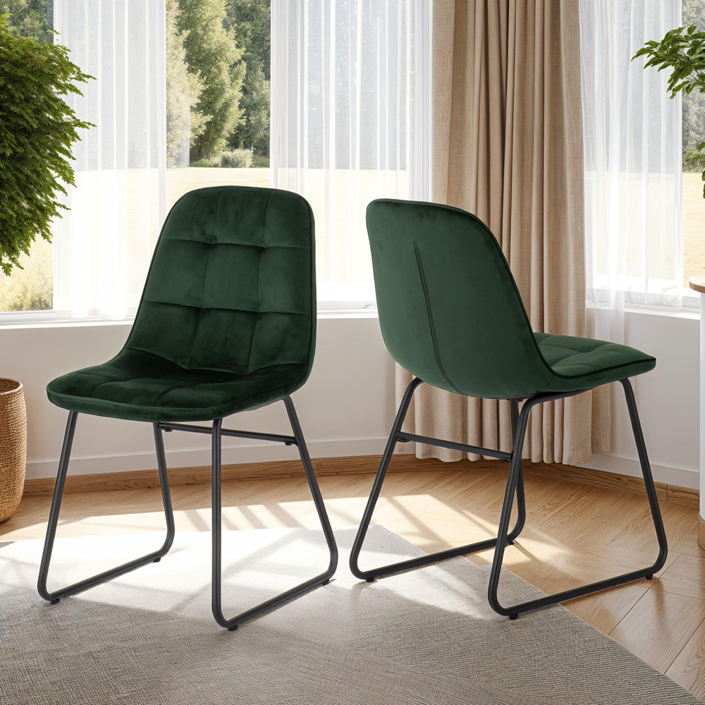 Mirano Clear Glass Top Dining Table With 4 Lyster Emerald Green Chairs