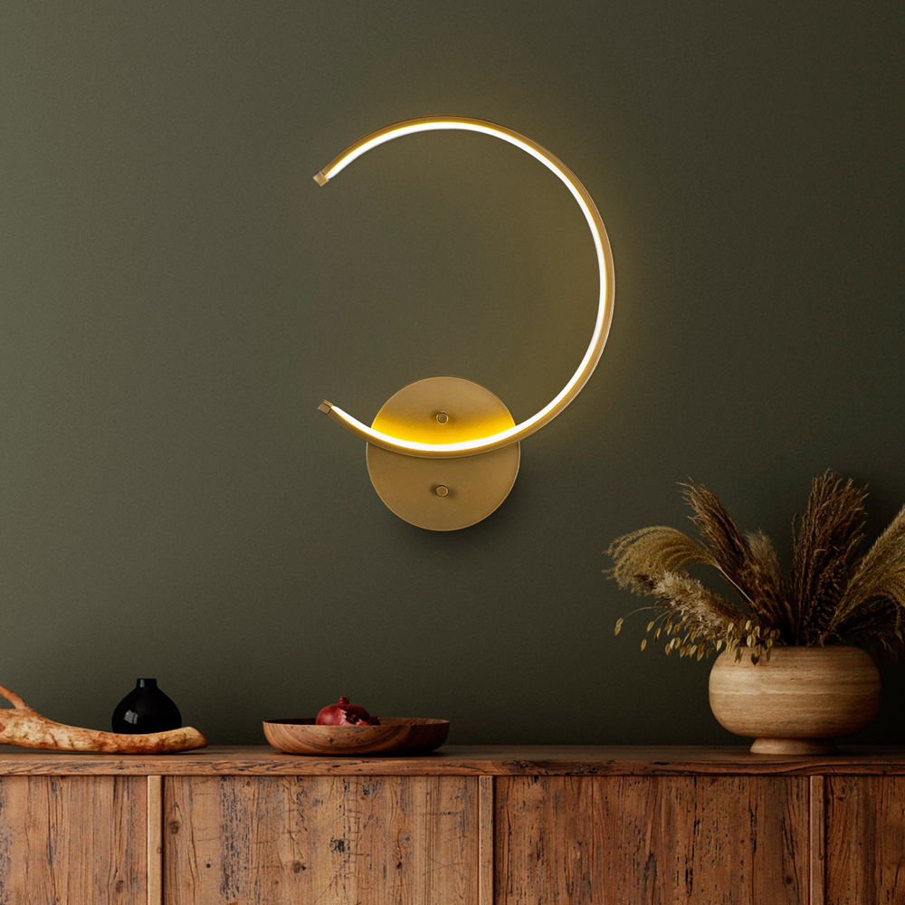 Moon Metal Wall Light in Gold