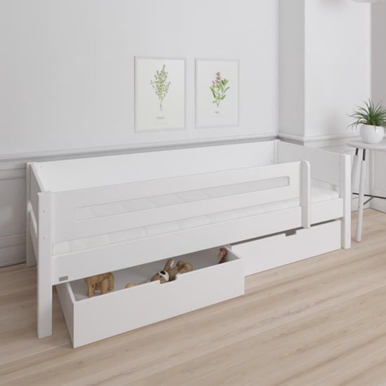 Morden Kids Day Bed With Safety Rail And Drawers In Snow White_2