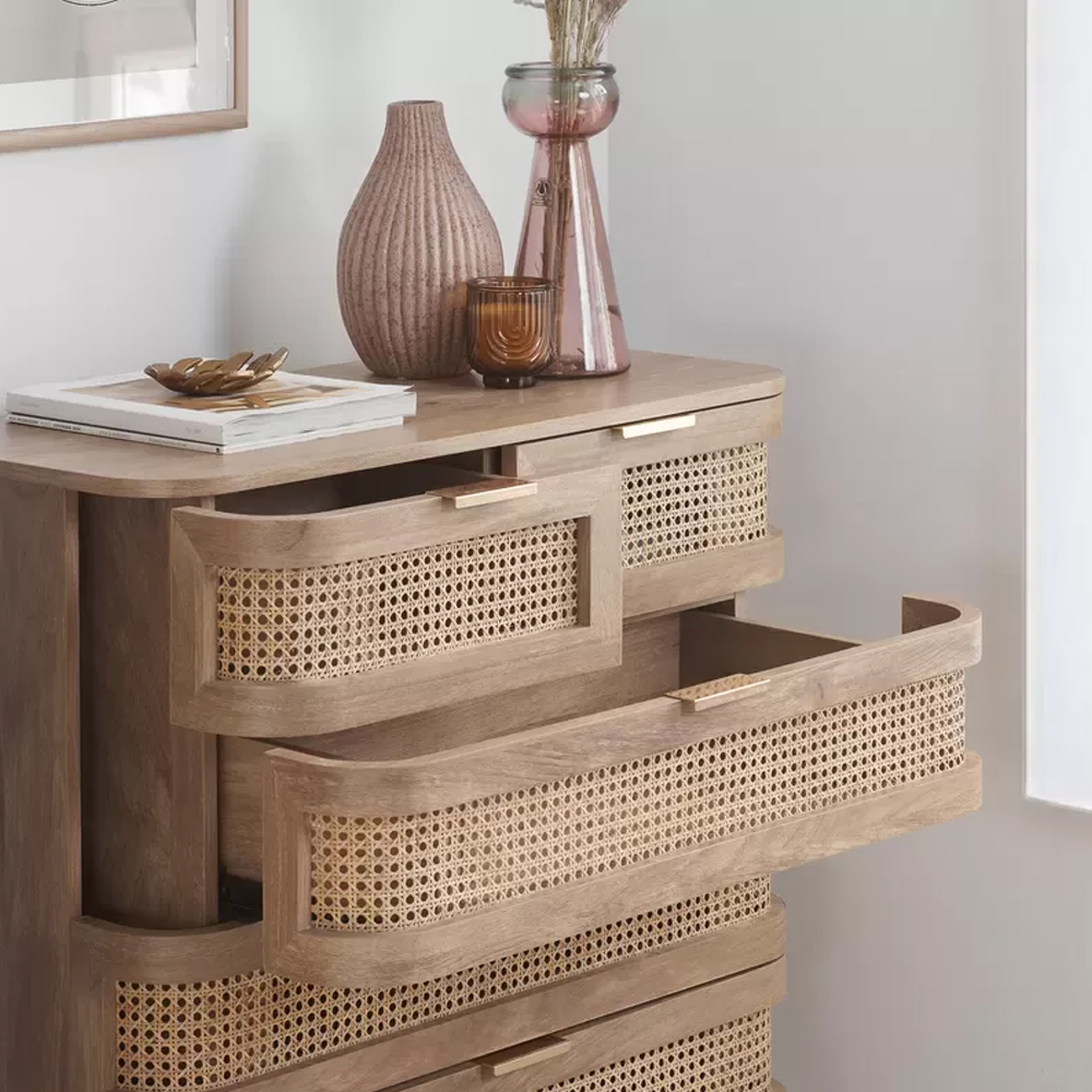 Nixa Wooden Chest Of 5 Drawers In Oak