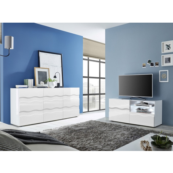 Nod Wooden Sideboard In White High Gloss With 3 Doors_3