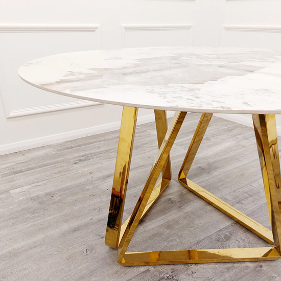 Novato Pandora Dining Table With 4 Everett Beige Chairs Furniture in Fashion