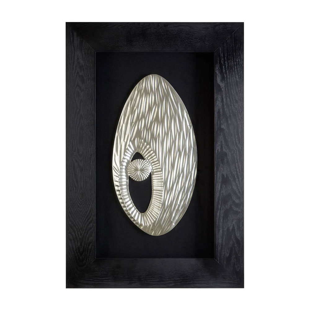 Noxen Wooden Oval Carving Wall Art in Black and Silver