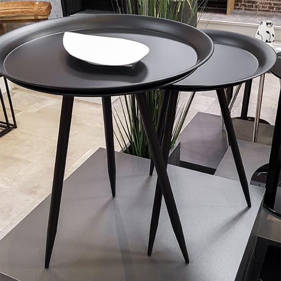 Orono Round Metal Set Of 2 Side Tables In Black_1