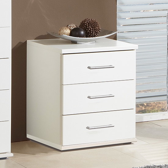Osaka Wooden Chest Of Drawers In White With 3 Drawers