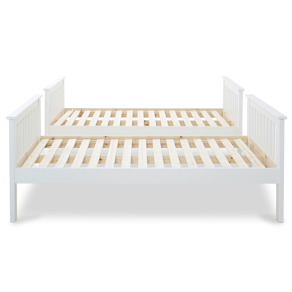 Oswego Wooden Bunk Bed With Ladder In White