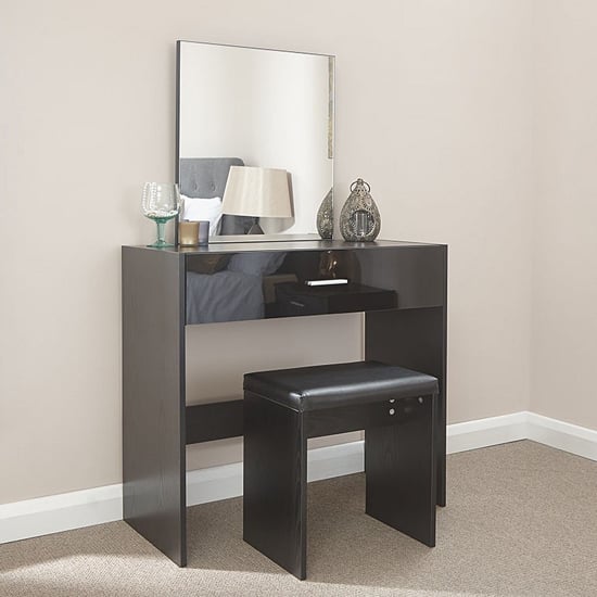 Cheap dressing table with mirror