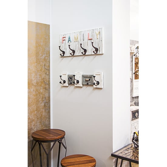 Palos Wall Hung 5 Hooks Coat Rack In White Vintage Look_3