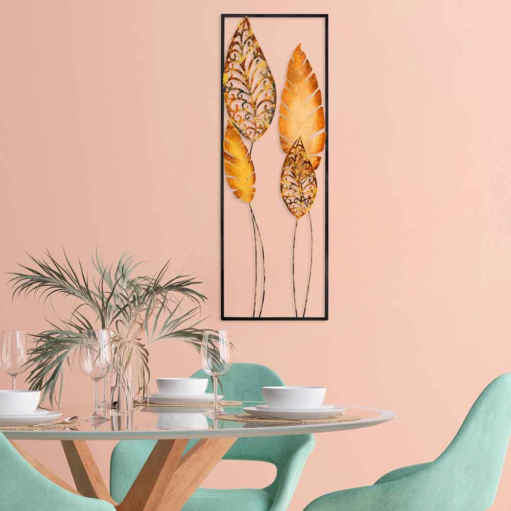 Parklane Metal Argent Leaf Wall Art in Gold and Black