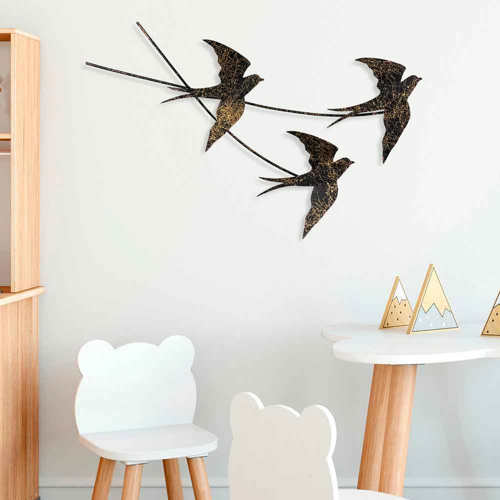Parklane Metal Flying Bird Wall Art in Black and Gold