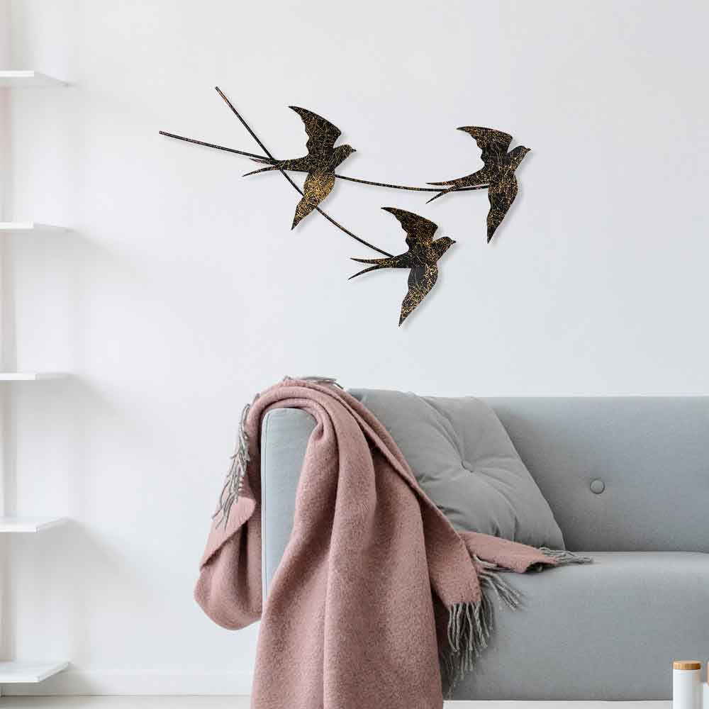 Parklane Metal Flying Bird Wall Art in Black and Gold