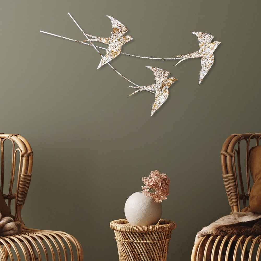 Parklane Metal Flying Bird Wall Art in White and Gold