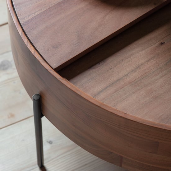 Pawhuska Round Wooden Storage Coffee Table In Natural