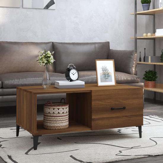 Photo of Pearl wooden coffee table with 1 flap in brown oak