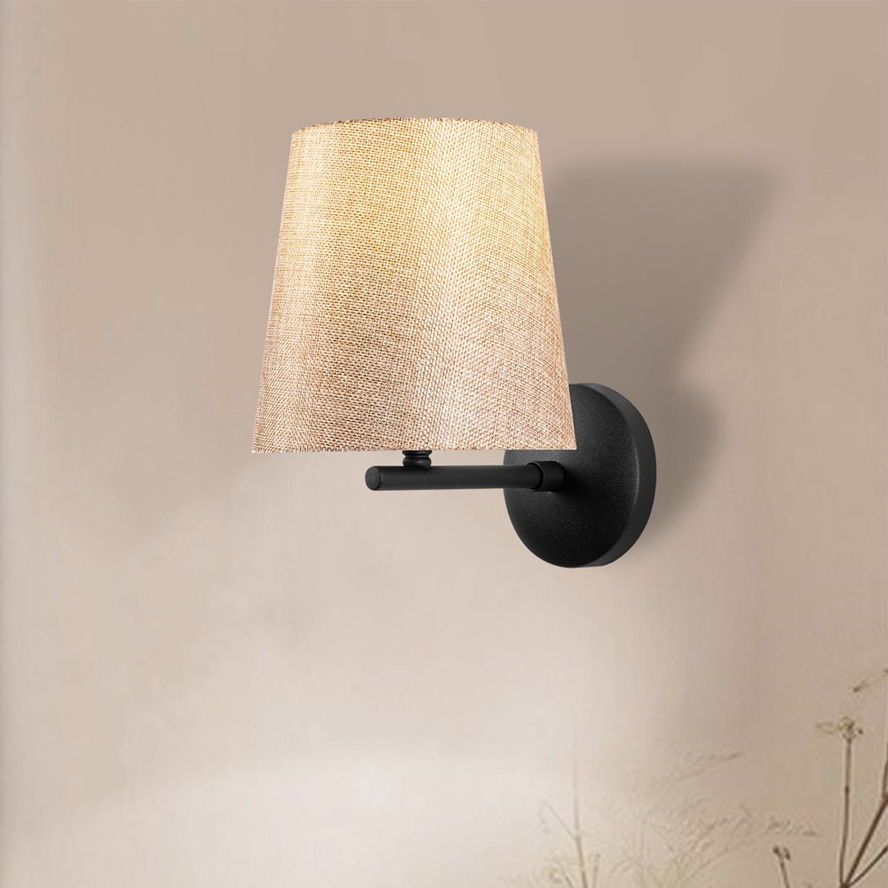 Profil Metal Wall Light in Black and Cream