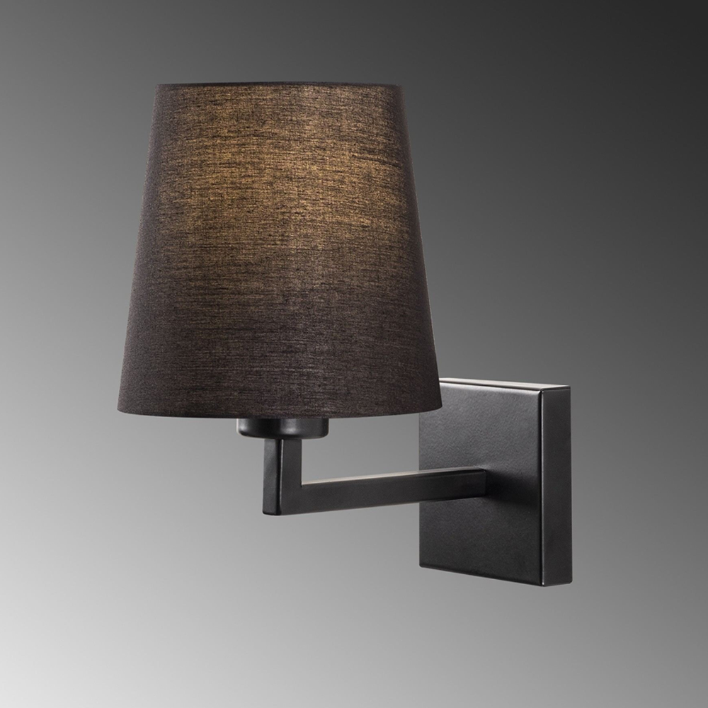 Profil Metal Wall Light in Black