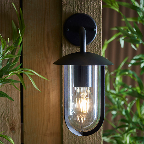 Quinn Outdoor Clear Shade Wall Light In Textured Black