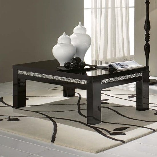 Photo of Regal coffee table in black with gloss lacquer cromo decor