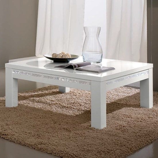 Read more about Regal coffee table in white with gloss lacquer cromo decor