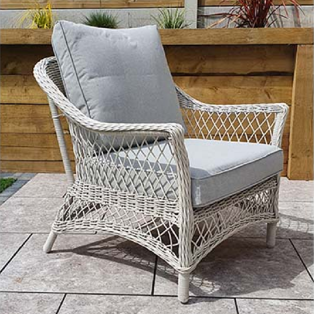Renton Rattan Garden Sofa Seating Set With Coffee Table In white