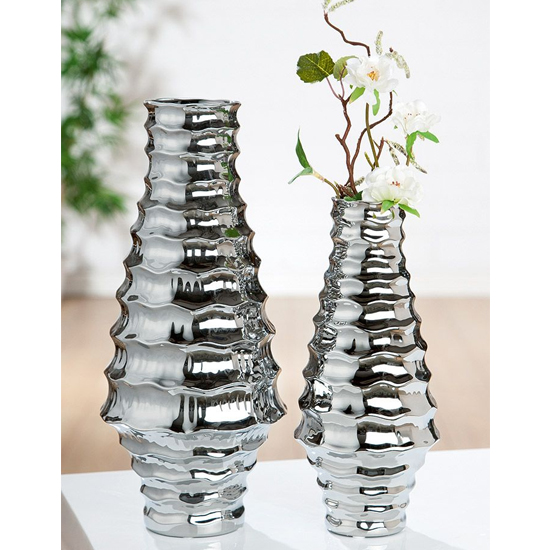 Ripple Ceramic Small Triangle Decorative Vase In Silver_2