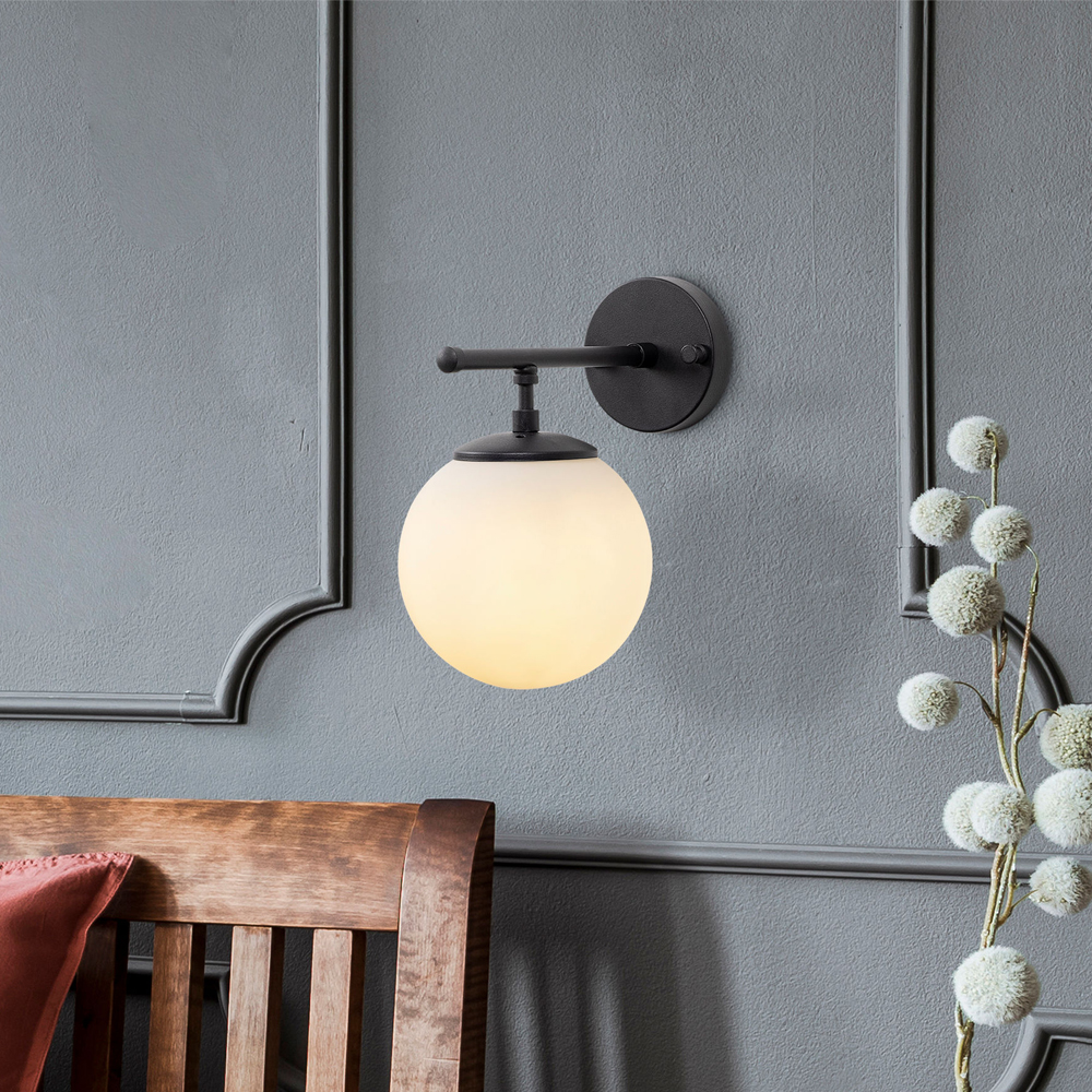 Roe Metal Wall Light in Black and Cream