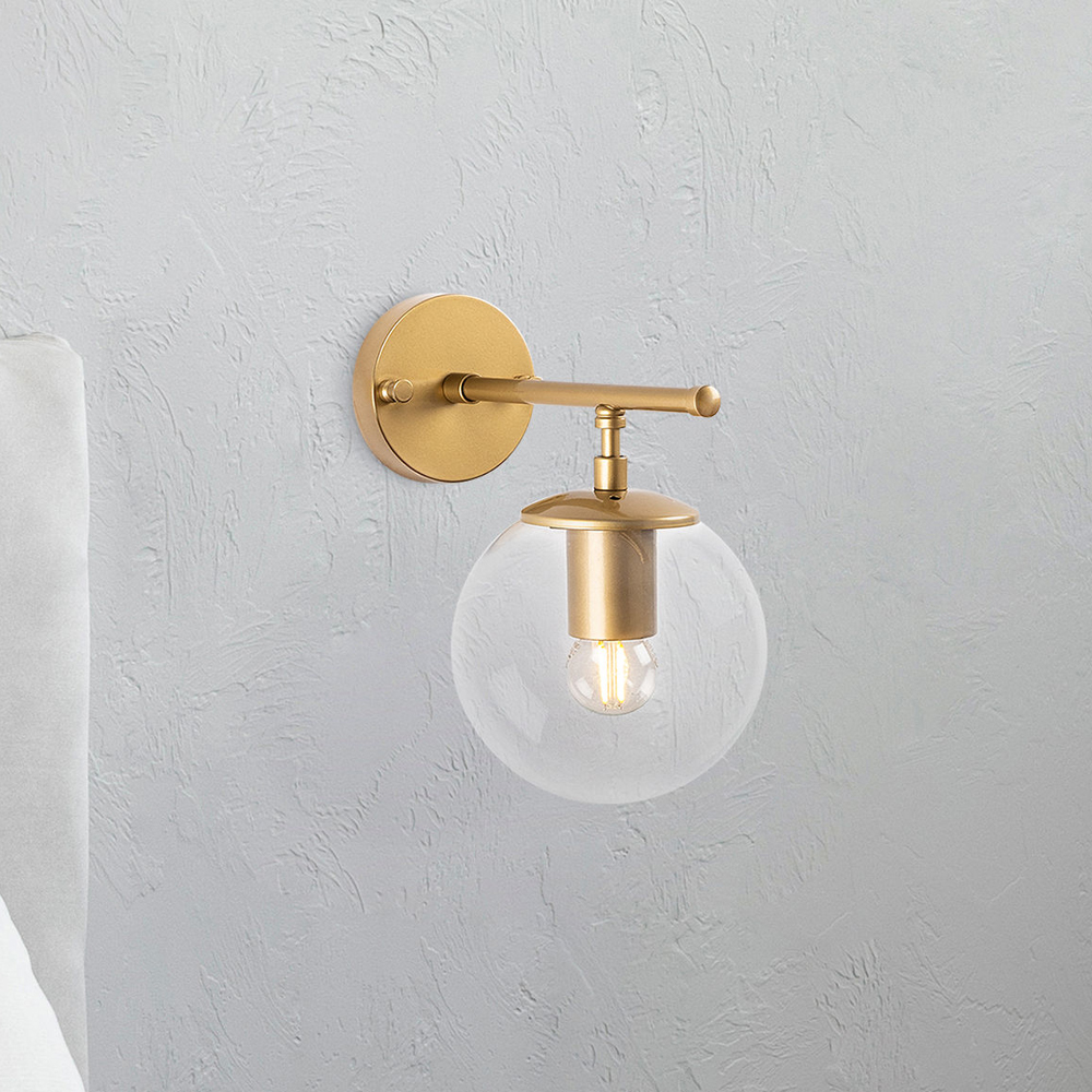 Roe Metal Wall Light in Gold and Clear