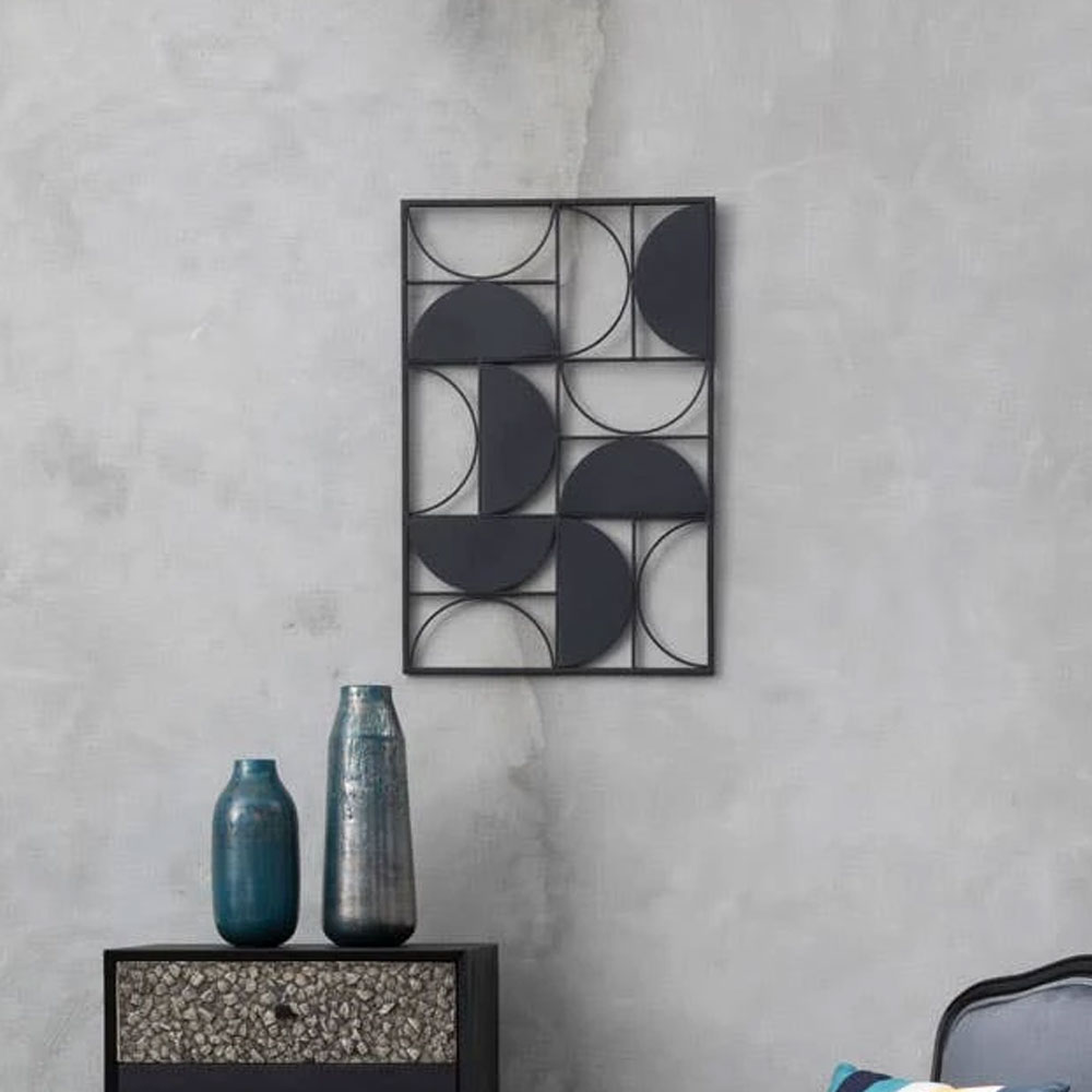 Ruchbah Iron Semicircle Design Wall Art in Black