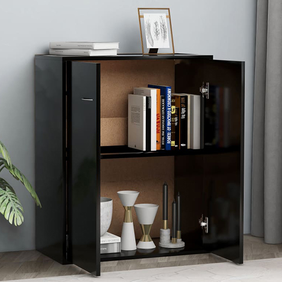 Sassy Wooden Sideboard With 2 Doors In Black_2