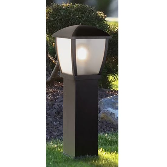 Seattle Outdoor Clear Acrylic Tall Post Light In Black_1