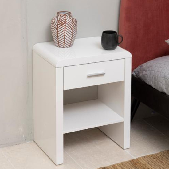 Product photograph of Sellersville High Gloss Bedside Cabinet With 1 Drawer In White from Furniture in Fashion