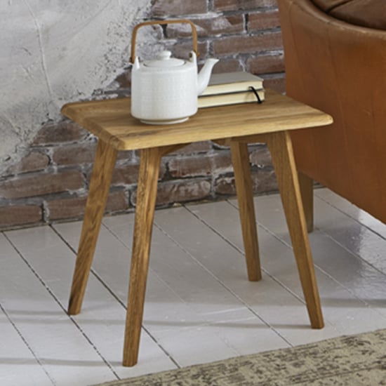 Selma Square Solid Wooden Side Table In Oak
