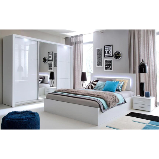 Senoia Wall Mirror In White High Gloss Wooden Frame