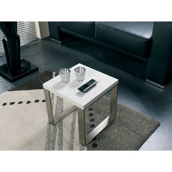 side table 87321 - How To Decorate You Home On A Budget
