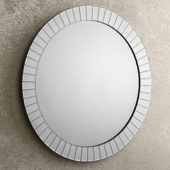 Sachiko Large Round Wall Mirror In Bevelled Glass Furniture in Fashion