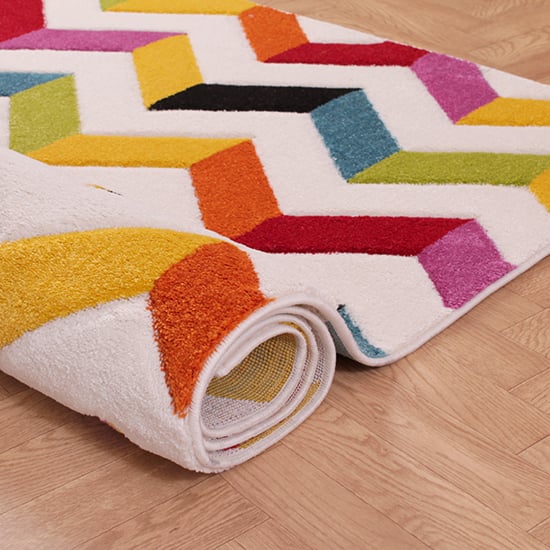 Spectra Carved 80x150cm Coral Rug In Multi-Colour