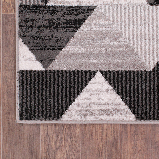 Spirit 60x110cm Triangle Design Rug In Black_4