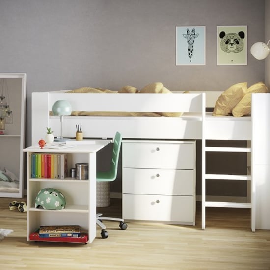 Sterns Kids Wooden Chest Of 3 Drawers In White_3