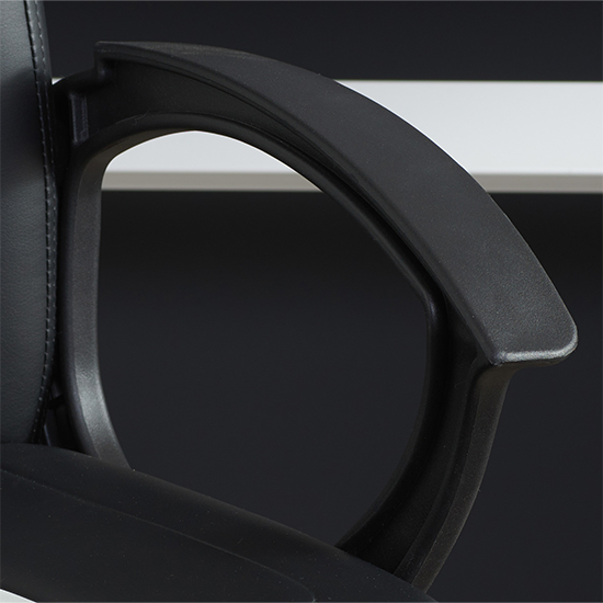 Stormtrooper Faux Leather Childrens Gaming Chair In Black_6